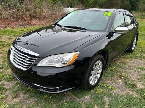 Used 2014 Chrysler 200 Limited w/ Sun/Sound Group FWD image 1