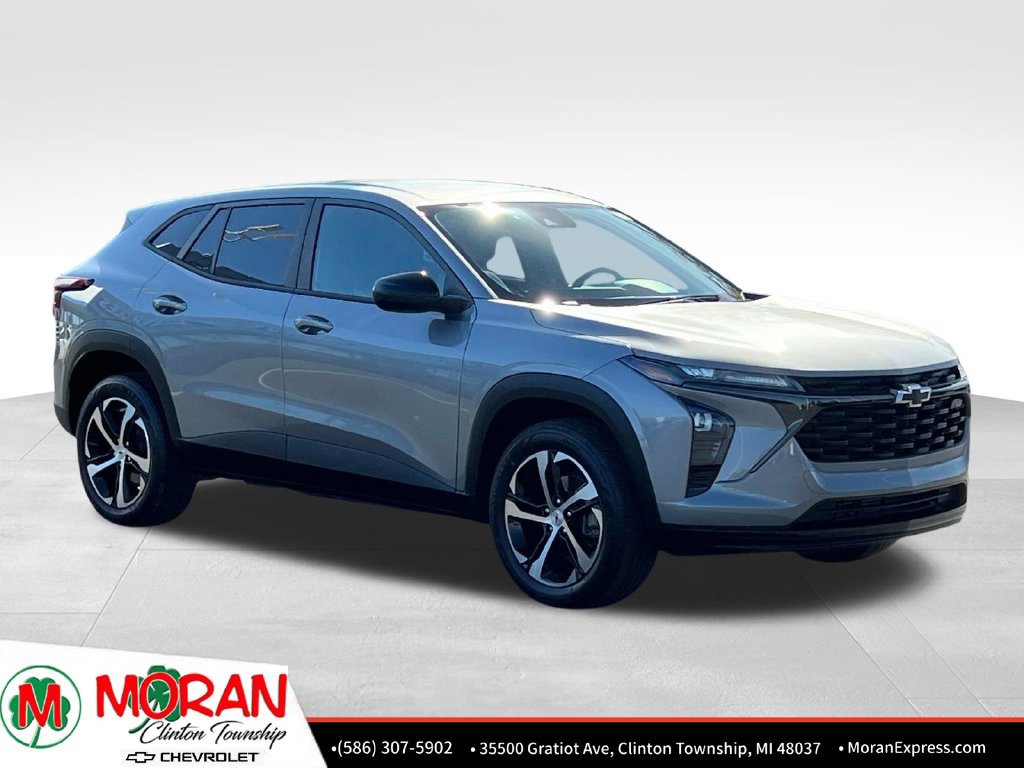 Used 2024 Chevrolet Trax RS w/ Driver Confidence Package FWD image 8