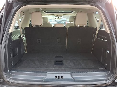 Certified 2022 Ford Expedition Max Limited image 29