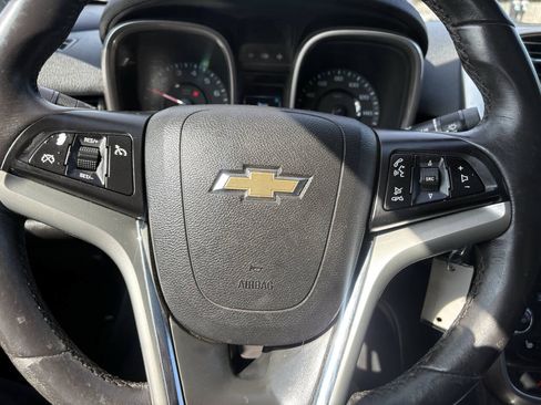Used 2014 Chevrolet Malibu LT FWD image 17