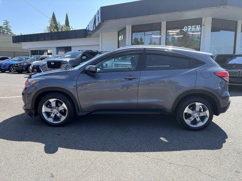 Used 2017 Honda HR-V EX-L image 3