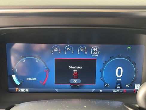 Certified 2024 Ford F350 Platinum w/ FX4 Off-Road Package image 15