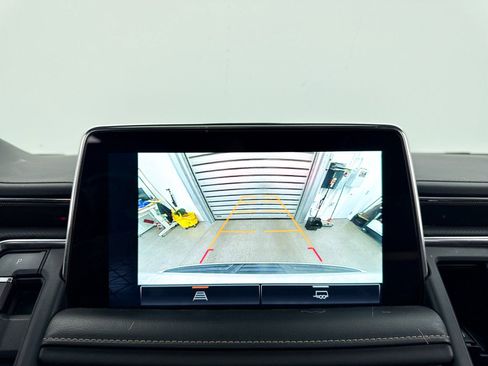 Used 2022 GMC Yukon AT4 image 13