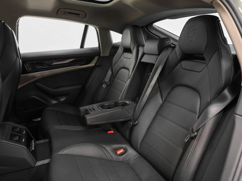 Certified 2026 Porsche Panamera 4 AWD/4WD image 41