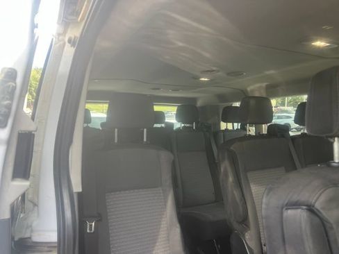 Used 2021 Ford Transit 350 XLT RWD image 6