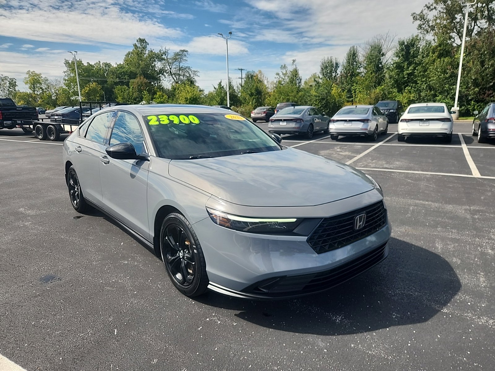 Used 2025 Honda Accord SE image 8