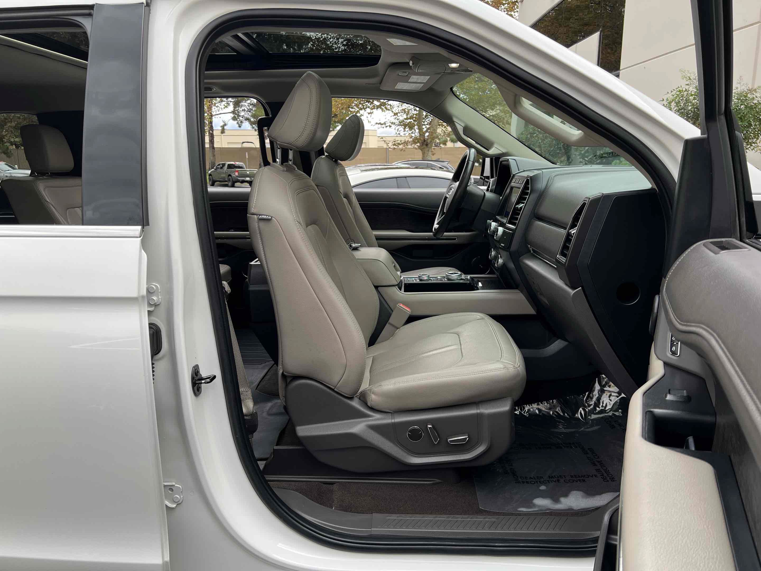Used 2021 Ford Expedition Limited AWD/4WD image 49