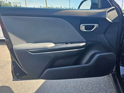Used 2025 Kia K4 FWD image 20