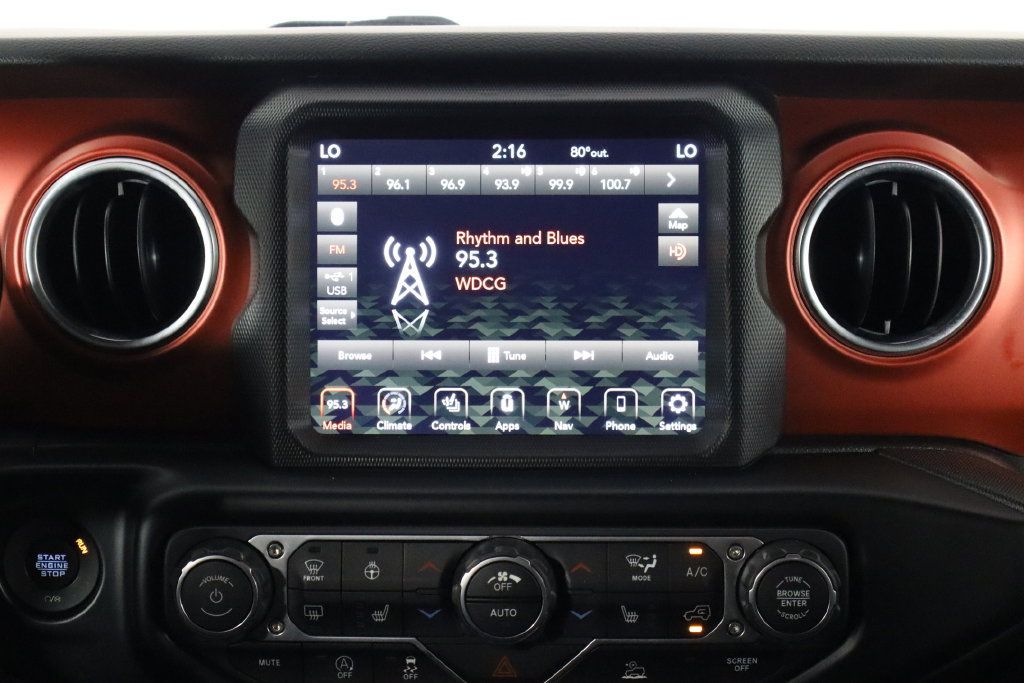 Used 2022 Jeep Gladiator Rubicon w/ LED Lighting Group AWD/4WD image 27