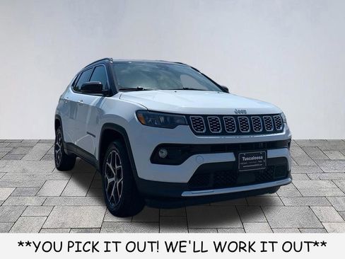 Used 2025 Jeep Compass Limited AWD/4WD image 1