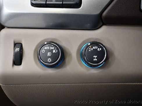 Used 2017 Chevrolet Suburban Premier image 36