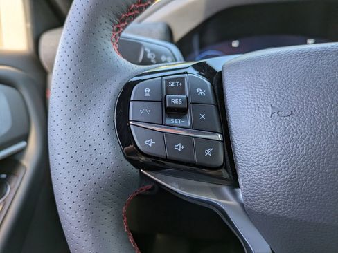 New 2026 Ford Explorer ST-Line w/ ST-Line Street Pack image 32