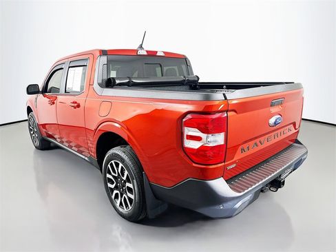 Used 2024 Ford Maverick Lariat image 5