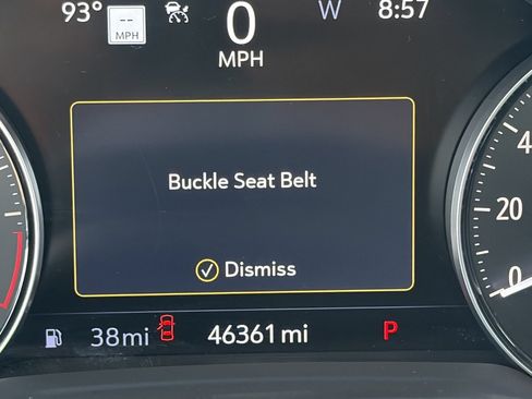 Used 2022 Buick Envision Avenir w/ Technology Package II FWD image 33