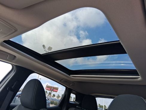New 2026 Nissan Kicks SV w/ SV Premium Package FWD image 24