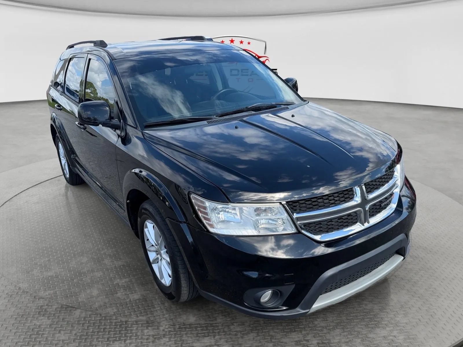 Used 2017 Dodge Journey SXT w/ Comfort/Convenience Group FWD image 7