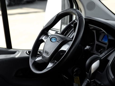 Used 2015 Ford Transit 250 148 Medium Roof image 11