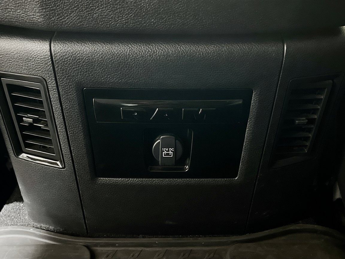 Used 2018 RAM 1500 Sport w/ Quick Order Package 26Q Night AWD/4WD image 18