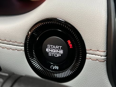 New 2026 Jeep Compass Limited image 21