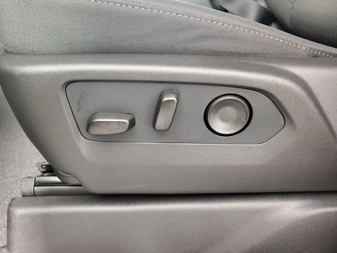 New 2026 Chevrolet Silverado 1500 Custom image 26