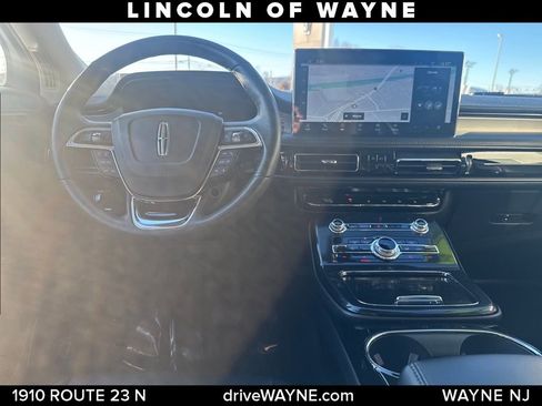 Certified 2022 Lincoln Nautilus AWD w/ Premium Package image 24