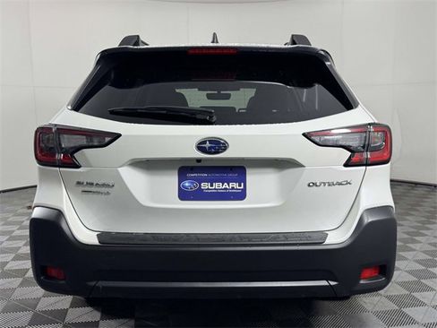 Certified 2025 Subaru Outback Premium image 9