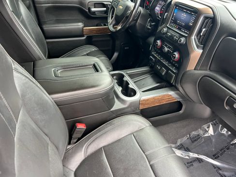 Used 2020 Chevrolet Silverado 2500 High Country w/ Z71 Off-Road Package image 15