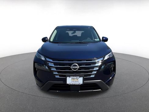 Used 2025 Nissan Rogue SV AWD/4WD image 5