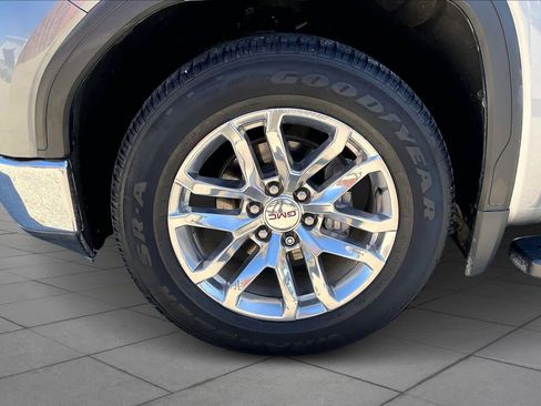 Used 2020 GMC Sierra 1500 SLT image 10