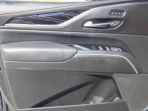 Certified 2023 Cadillac Escalade Sport RWD image 22