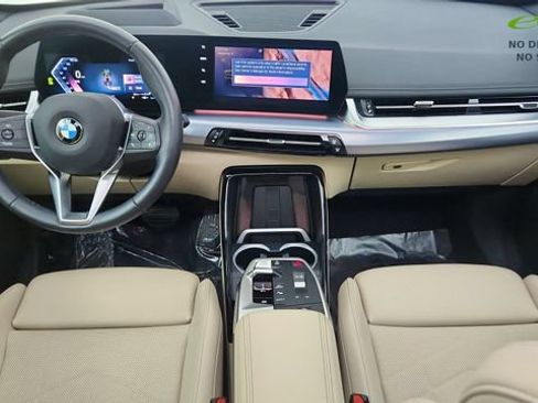 Used 2025 BMW X1 xDrive28i AWD/4WD image 88