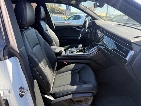 New 2025 Audi Q8 Premium Plus image 10