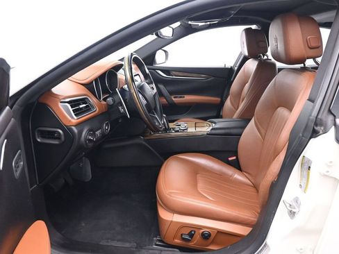 Used 2019 Maserati Ghibli S Q4 AWD/4WD image 11