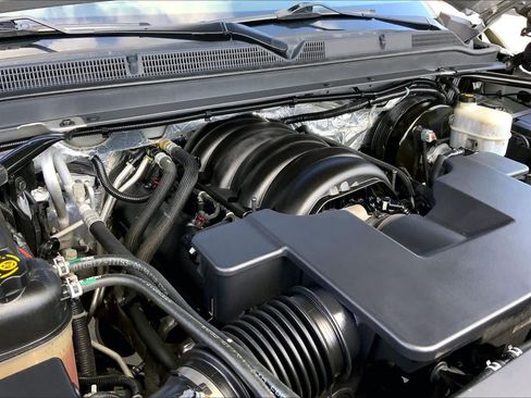 Used 2017 GMC Yukon Denali RWD image 32