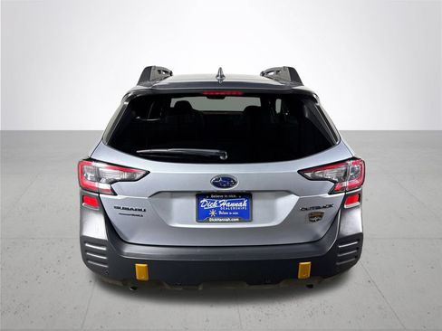 Certified 2022 Subaru Outback Wilderness AWD/4WD image 8