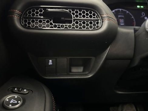 Certified 2024 Honda HR-V Sport image 16