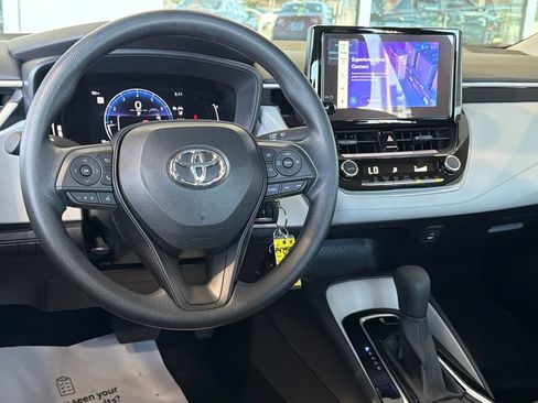 Certified 2026 Toyota Corolla LE FWD image 29