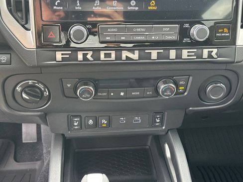 New 2026 Nissan Frontier SV w/ All-Weather Content Package AWD/4WD image 29