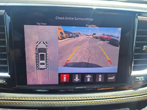 Certified 2022 Chrysler Pacifica Pinnacle FWD image 16