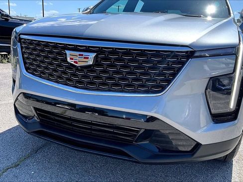 Used 2025 Cadillac XT4 Premium Luxury AWD/4WD image 37