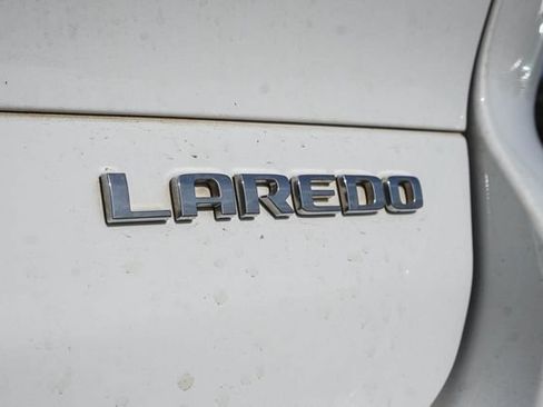 Used 2023 Jeep Grand Cherokee L Laredo AWD/4WD image 7