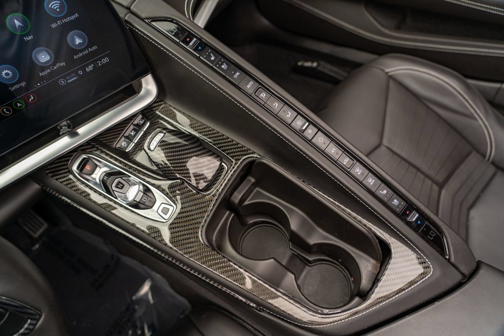 Used 2022 Chevrolet Corvette Stingray Premium Cpe w/ Z51 Performance Package RWD image 27