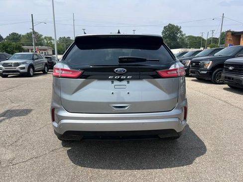Certified 2024 Ford Edge ST-Line AWD/4WD image 5