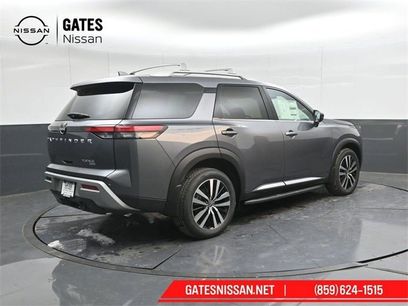 New 2025 Nissan Pathfinder Platinum