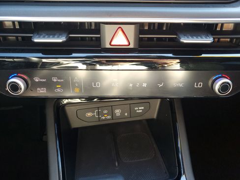 Used 2025 Kia K5 GT-Line image 32