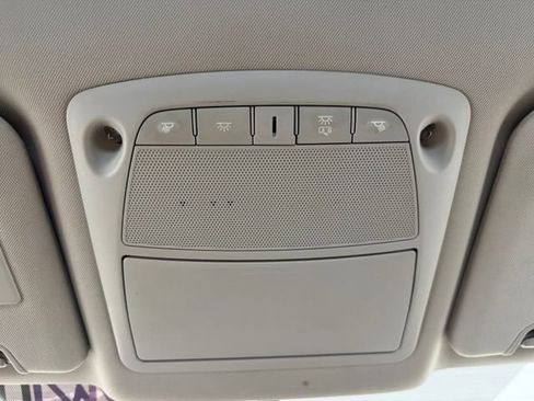 Used 2016 Nissan Rogue SV AWD/4WD image 20