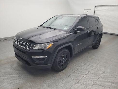 Used 2020 Jeep Compass Sport FWD image 2