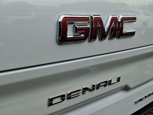 Used 2021 GMC Sierra 1500 Denali w/ Denali Ultimate Package image 33