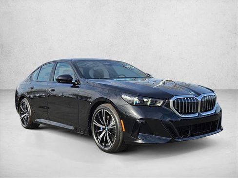 New 2026 BMW 530i 530i w/ M Sport Package image 7