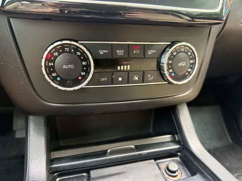 Used 2019 Mercedes-Benz GLS 450 4MATIC image 28
